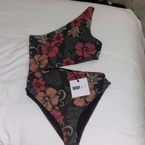 Beach riot one piece